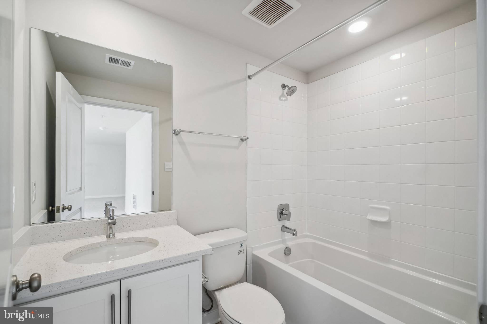 9512 BOLTON FARM LANE