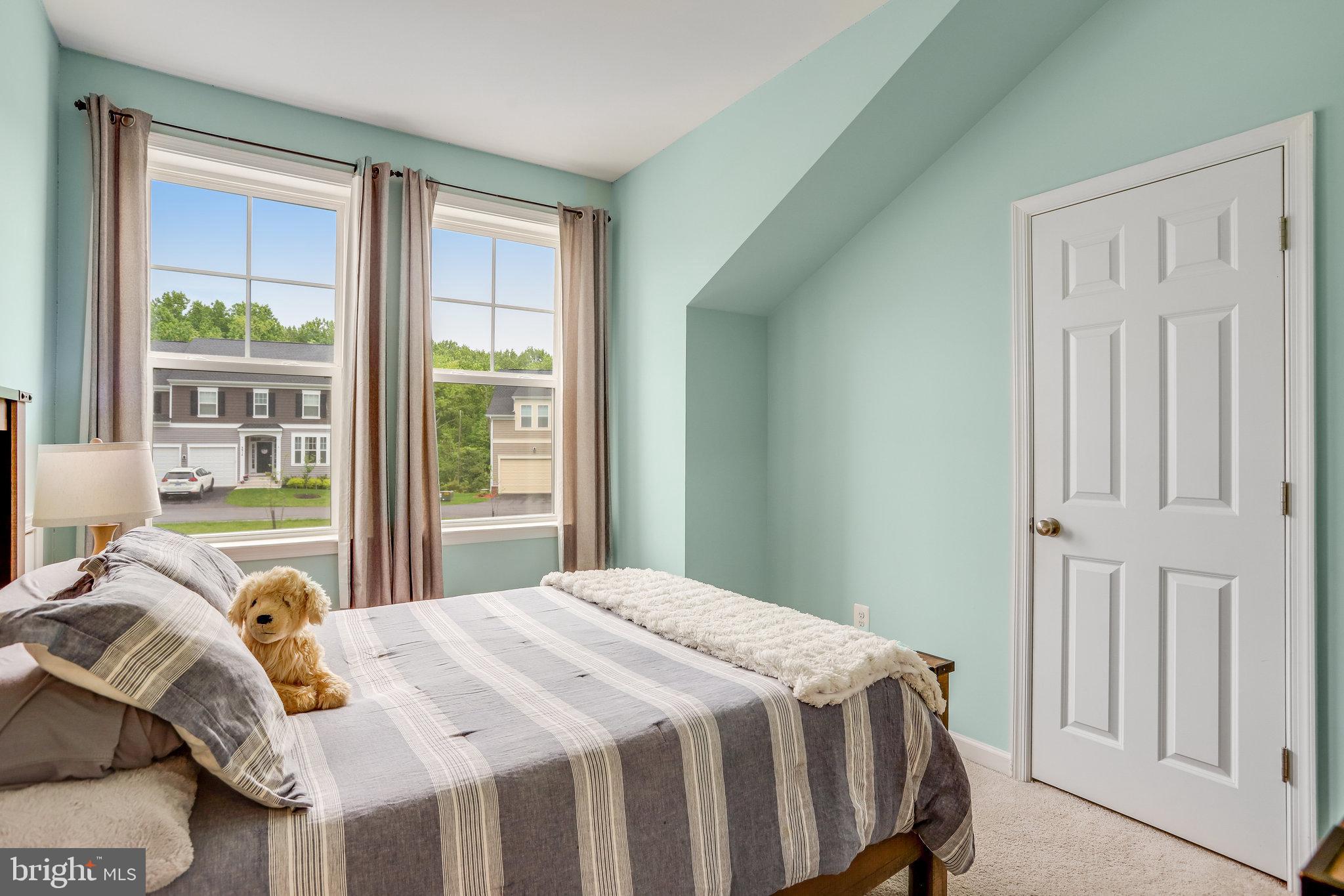 9930 DAY RIDGE PLACE