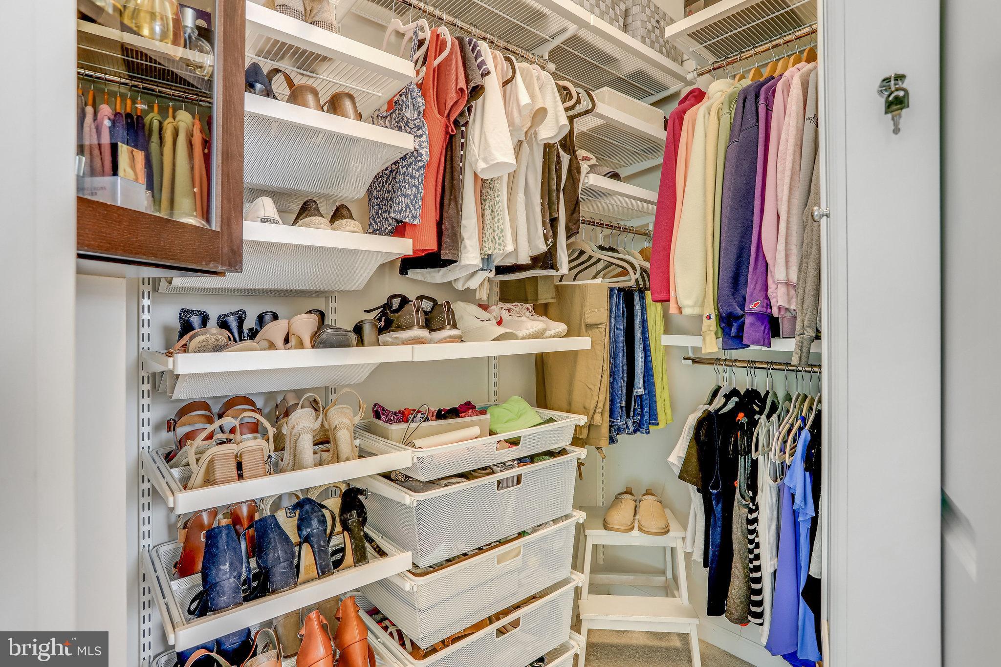 9930 DAY RIDGE PLACE