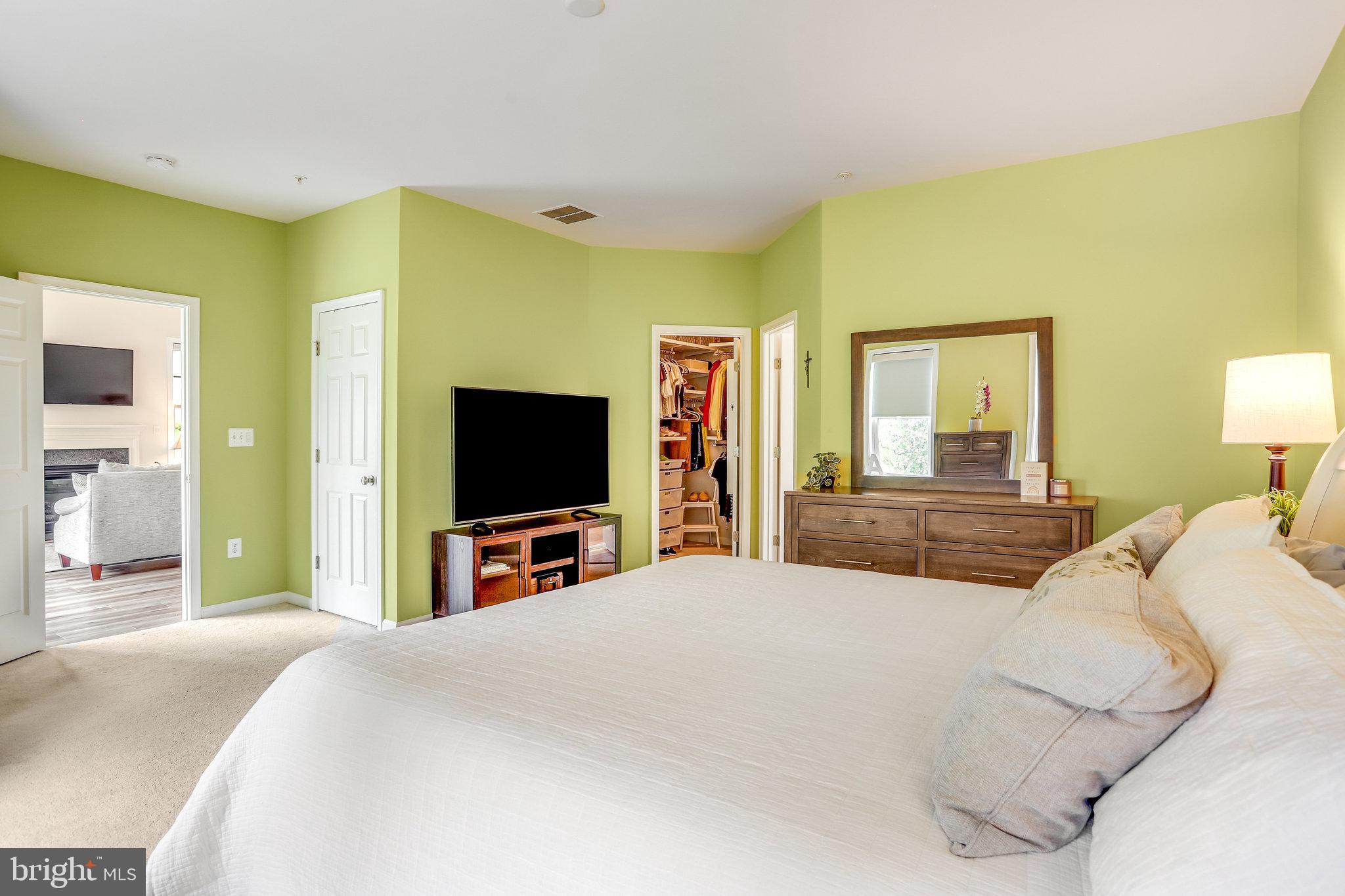 9930 DAY RIDGE PLACE