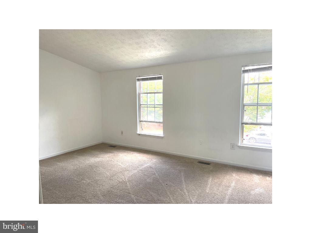 1032 BAYRIDGE TERRACE