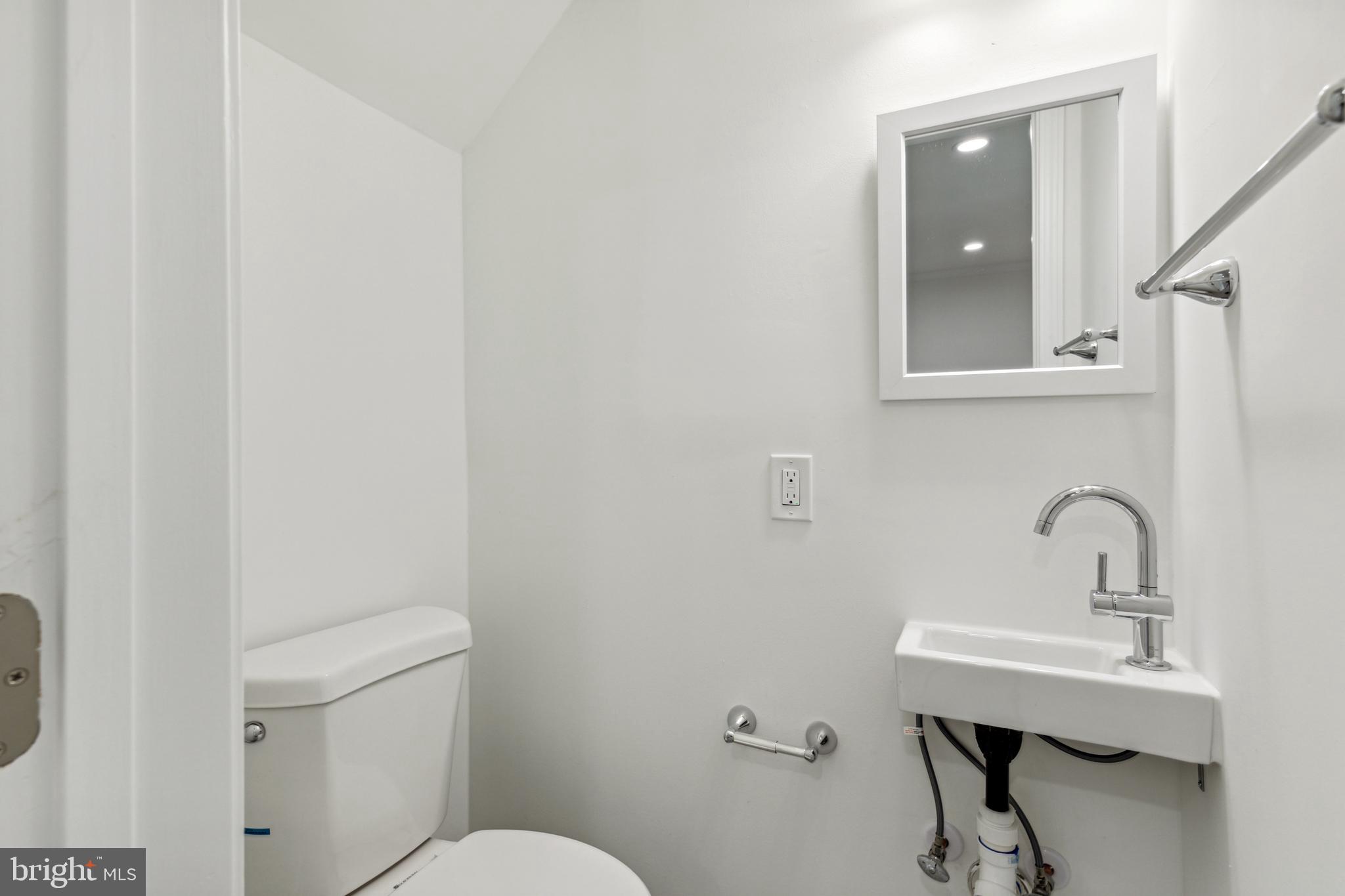 11410 STONEY POINT PLACE