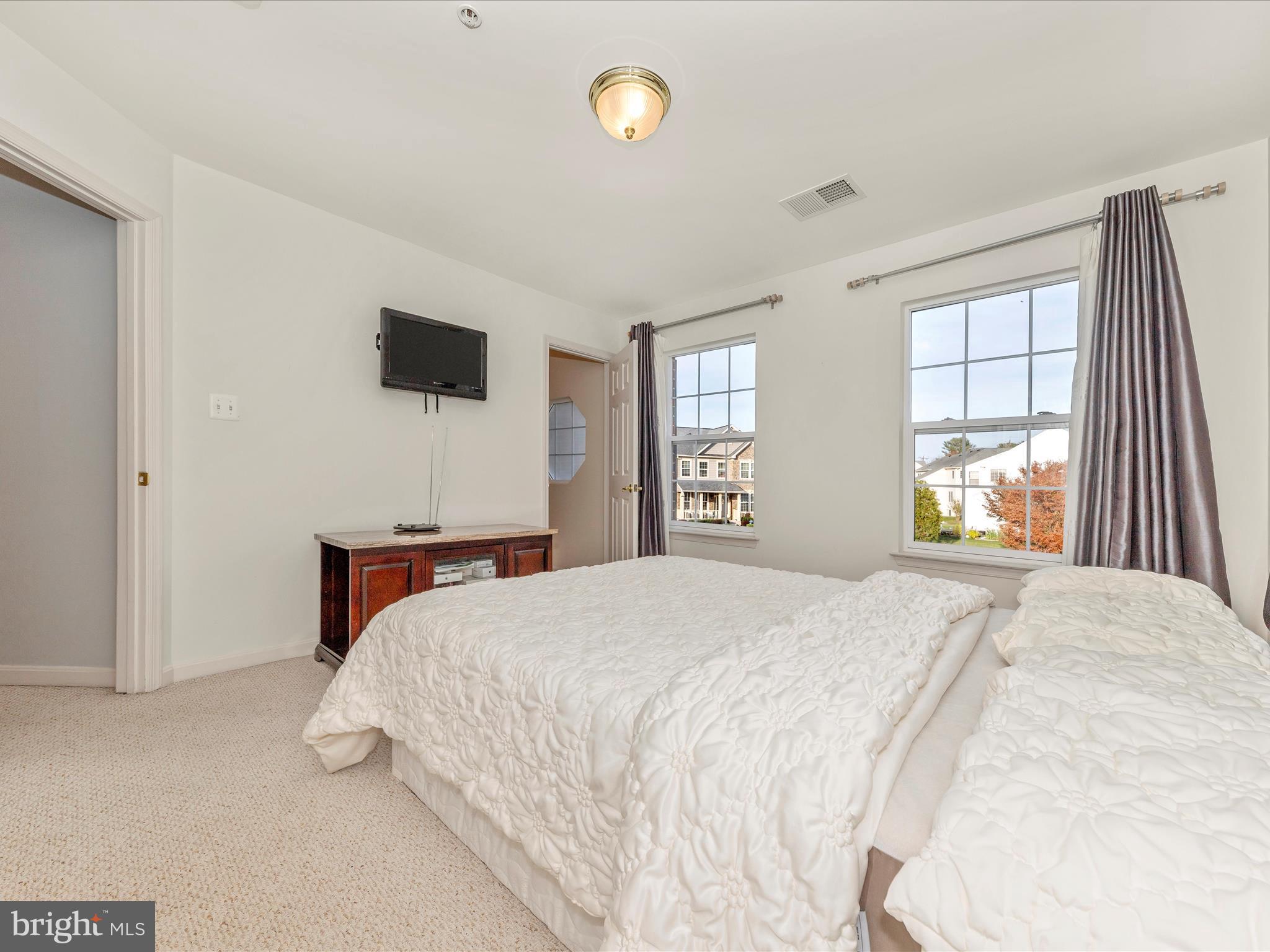 13923 SCHAEFFER ROAD