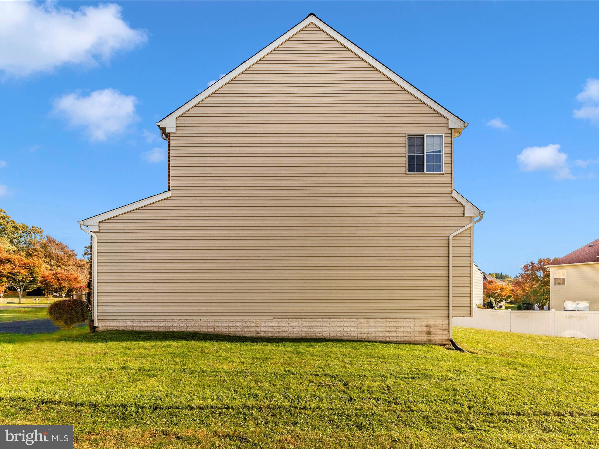 13923 SCHAEFFER ROAD