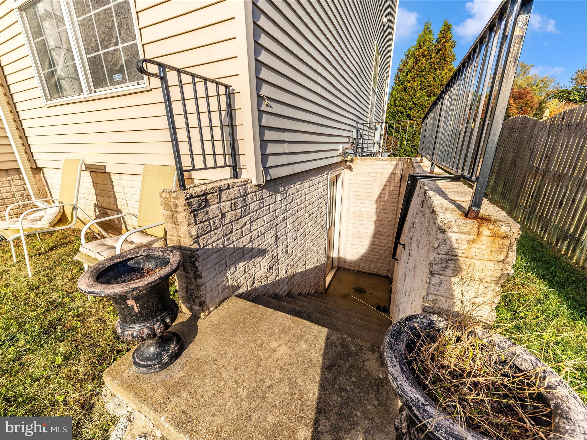 13923 SCHAEFFER ROAD