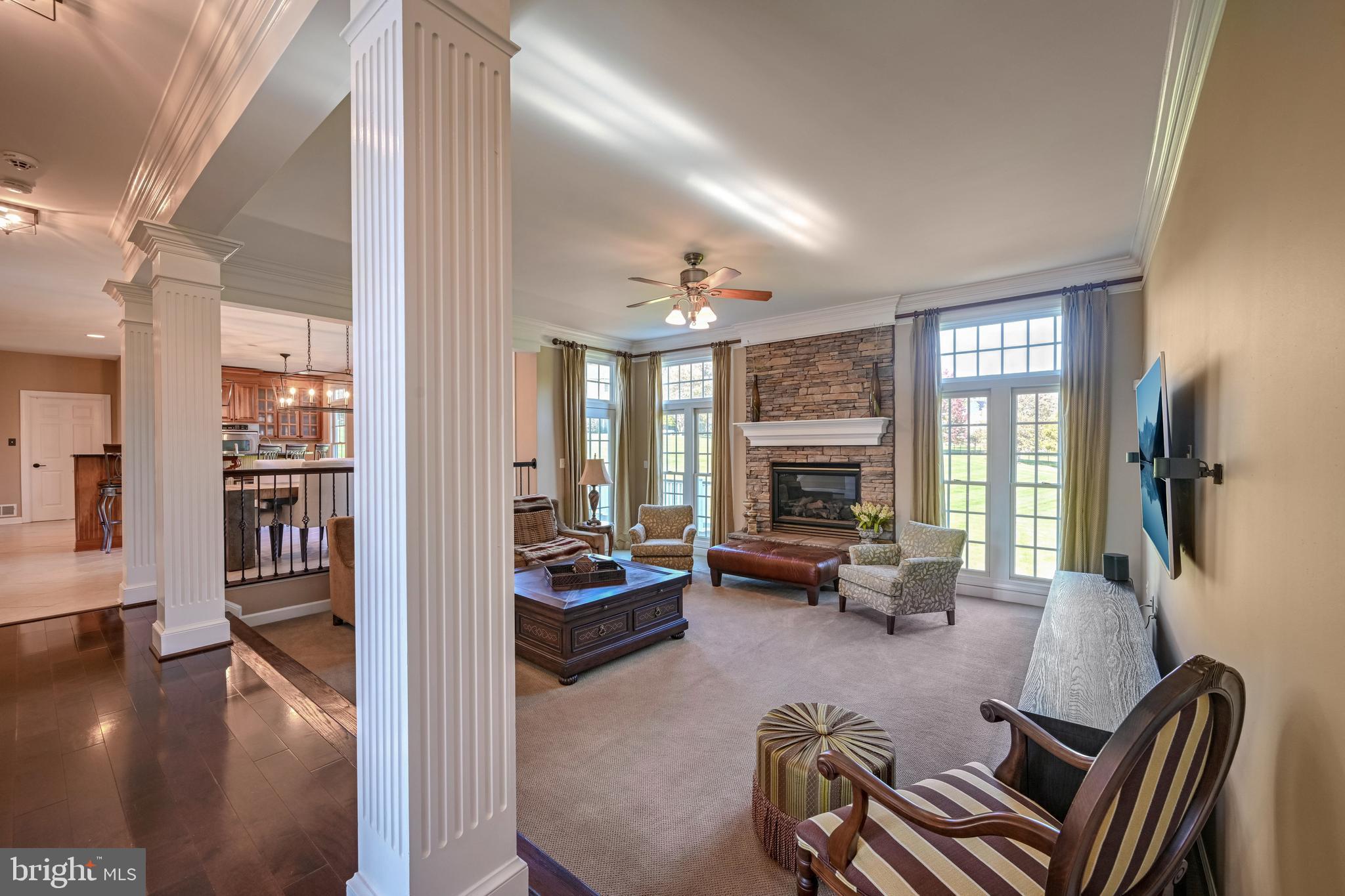 9211 GLADYS FARM WAY