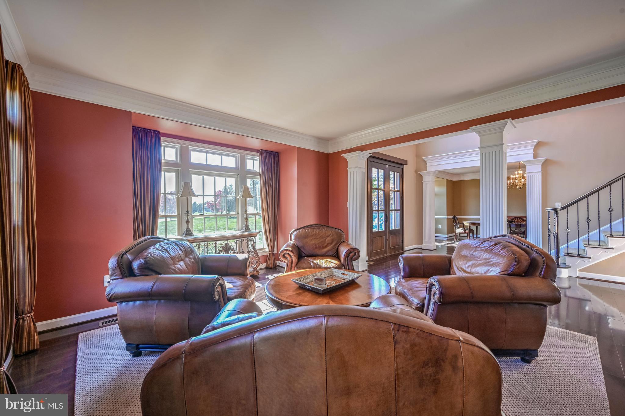 9211 GLADYS FARM WAY