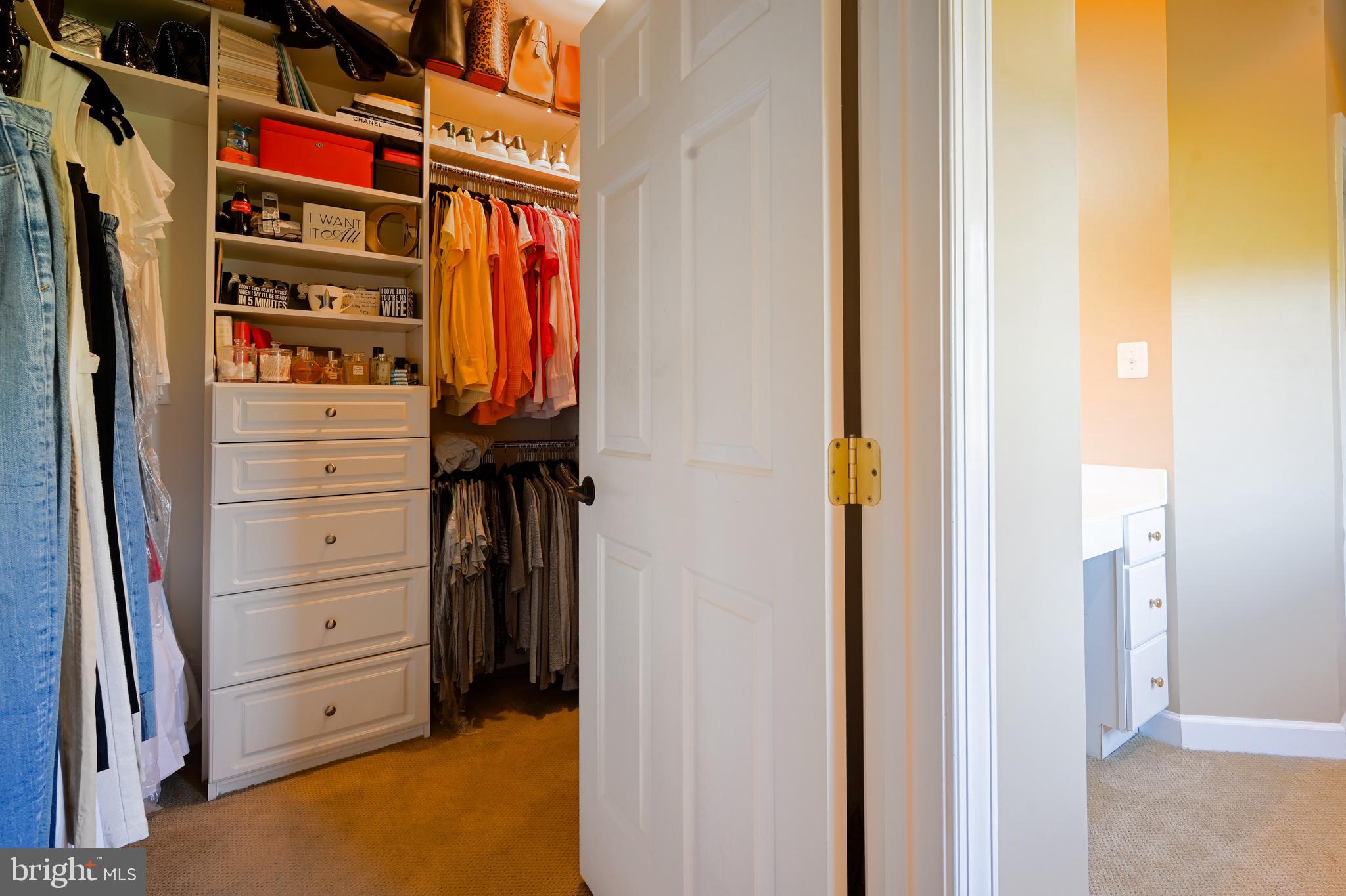 9211 GLADYS FARM WAY