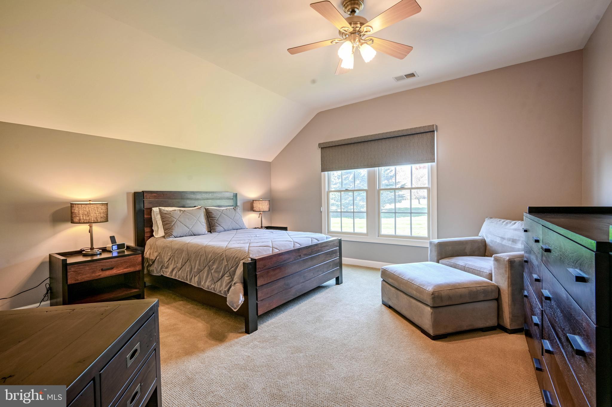 9211 GLADYS FARM WAY