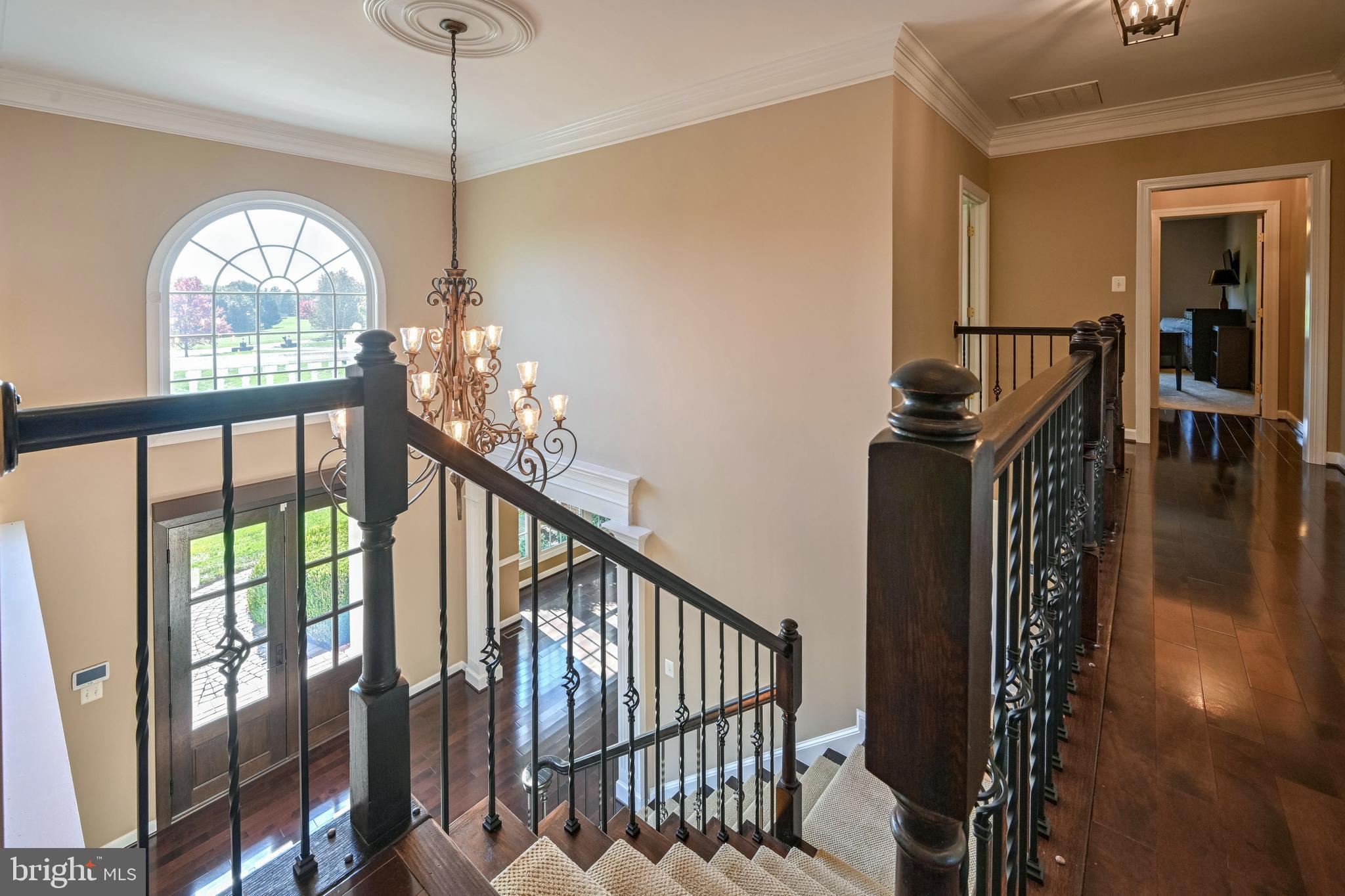 9211 GLADYS FARM WAY