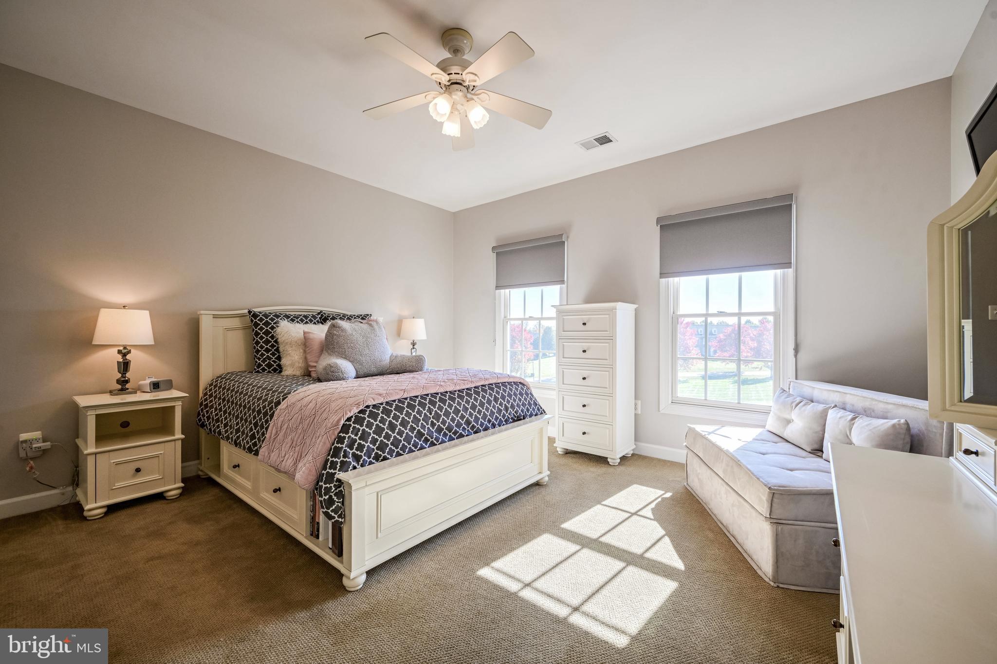 9211 GLADYS FARM WAY