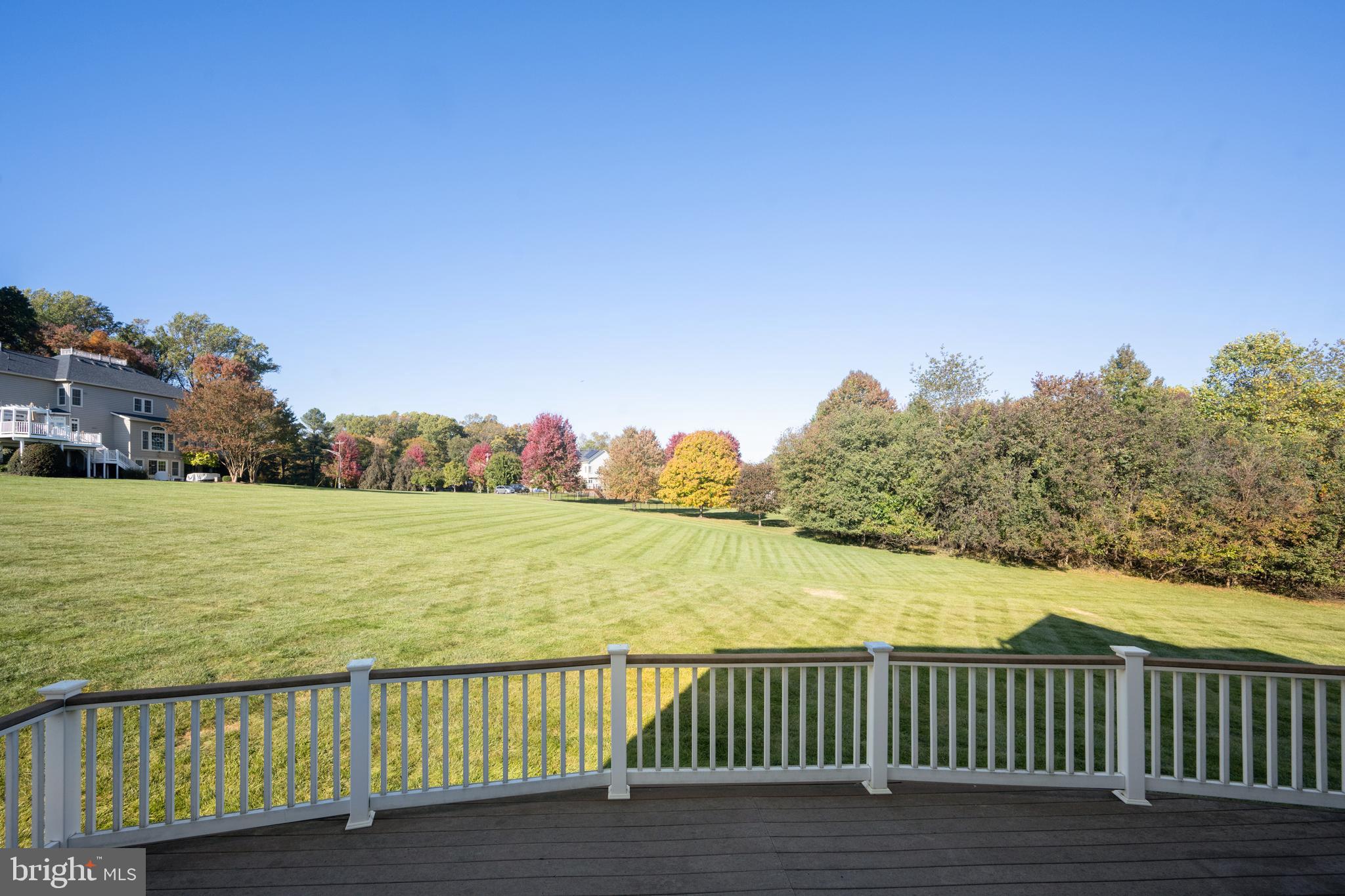 9211 GLADYS FARM WAY