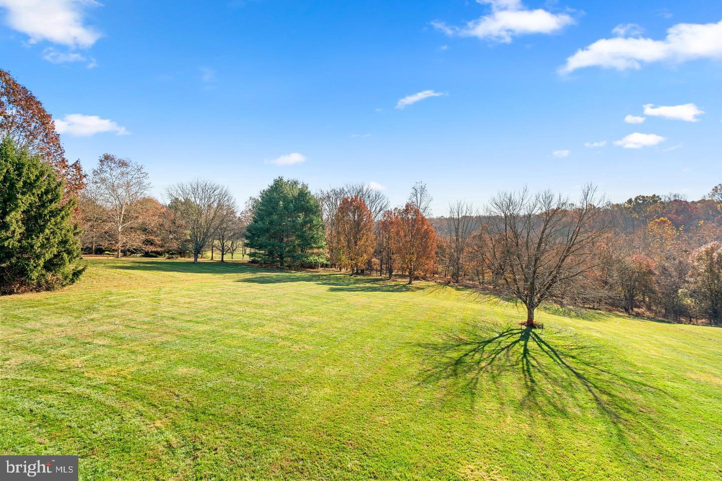 7904 WINDSOR KNOLL LANE