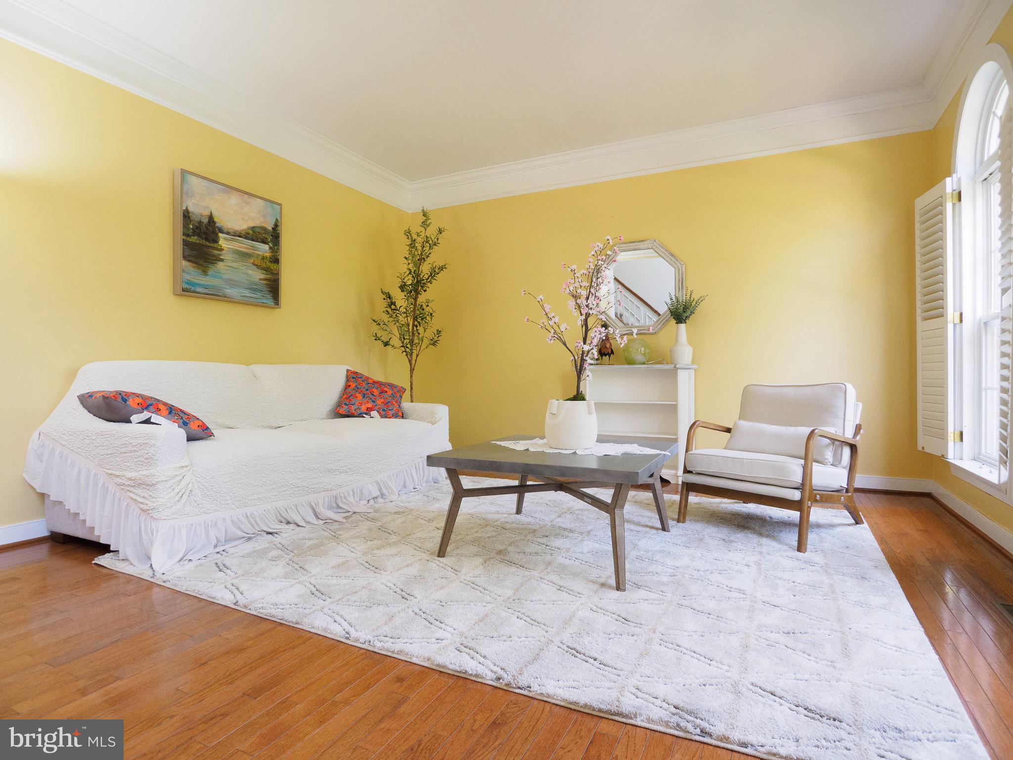 7904 WINDSOR KNOLL LANE