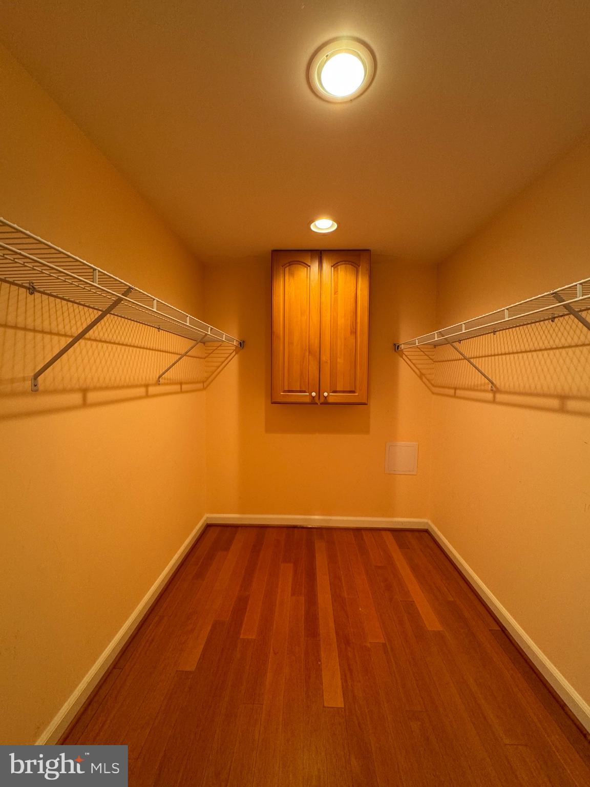 7904 WINDSOR KNOLL LANE