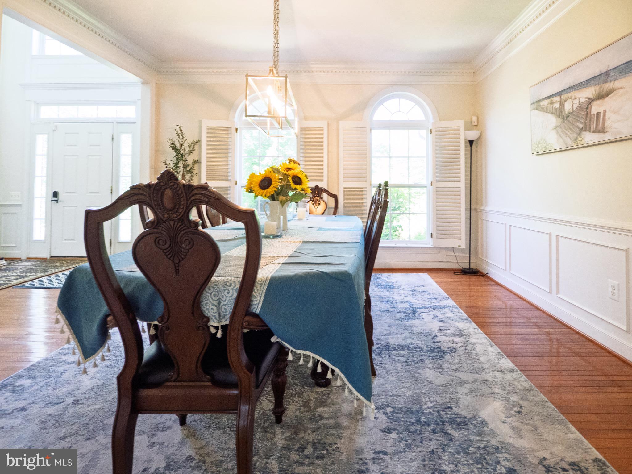 7904 WINDSOR KNOLL LANE