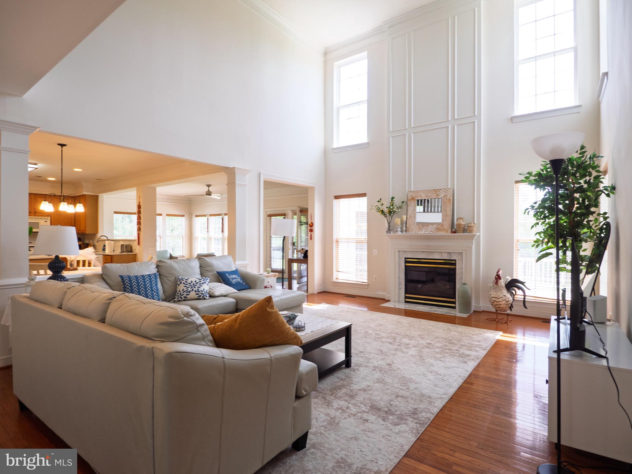 7904 WINDSOR KNOLL LANE