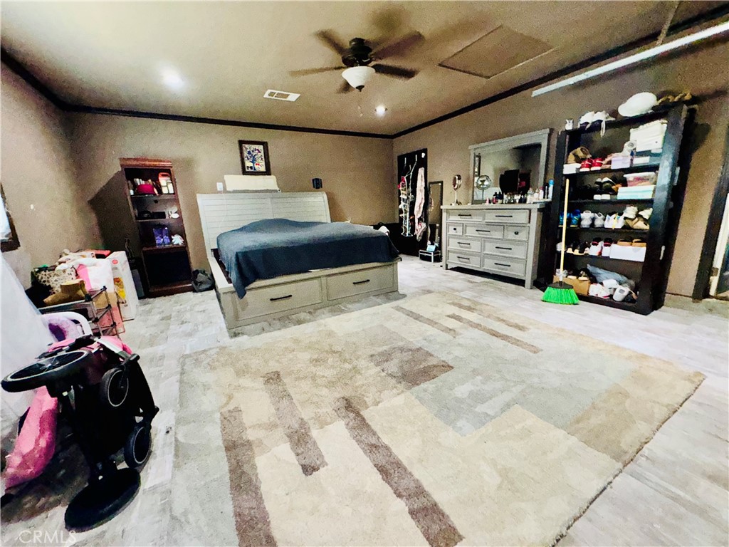 11903 FAIRFORD Avenue