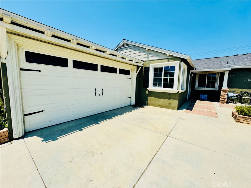 11903 FAIRFORD Avenue