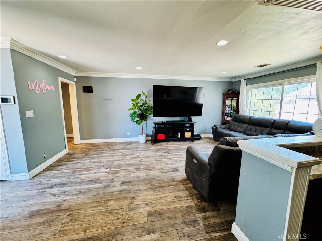 11903 FAIRFORD Avenue