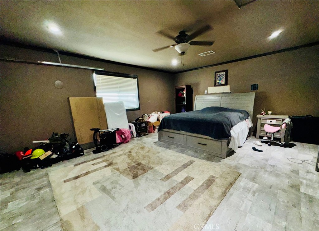 11903 FAIRFORD Avenue