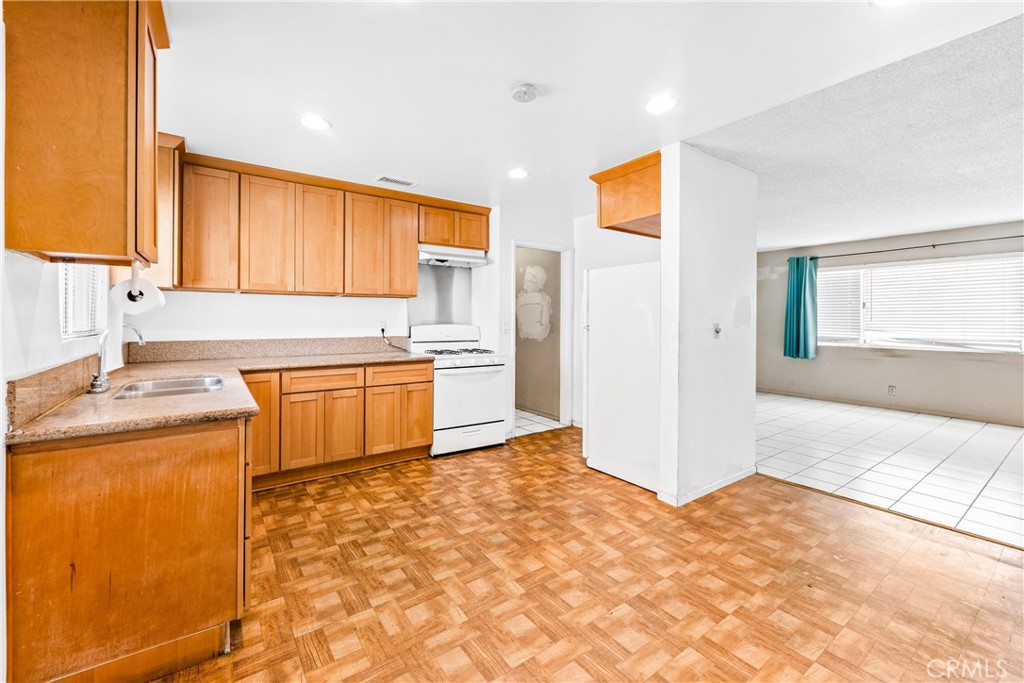 15151 Bellflower Boulevard