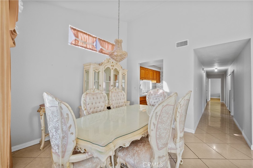 10615 Elizabeth Avenue