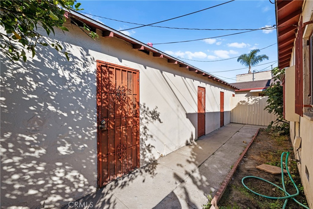 10615 Elizabeth Avenue