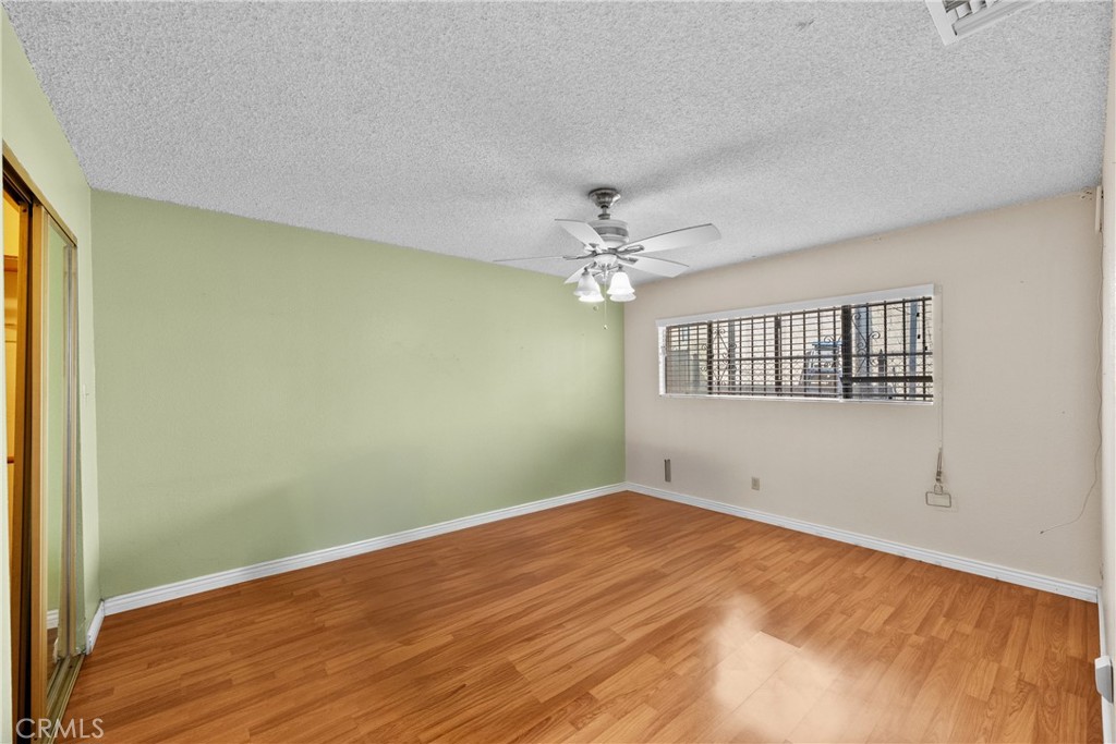 10615 Elizabeth Avenue