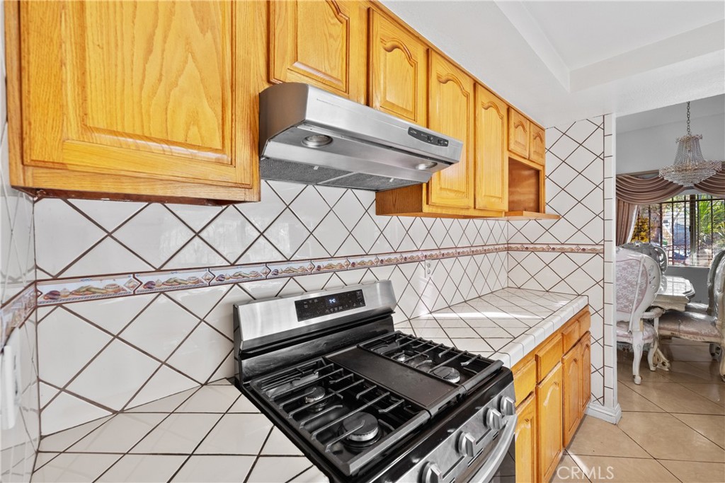 10615 Elizabeth Avenue