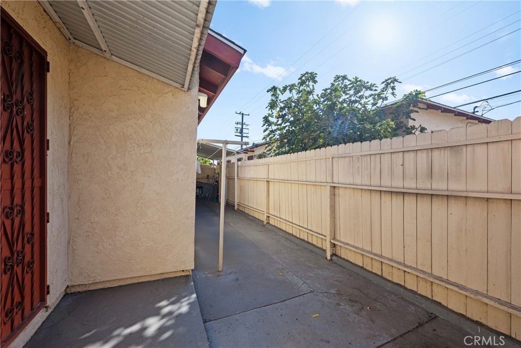 10615 Elizabeth Avenue