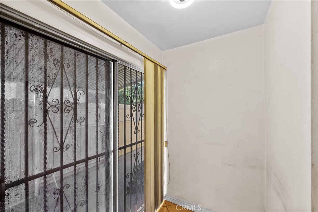 10615 Elizabeth Avenue