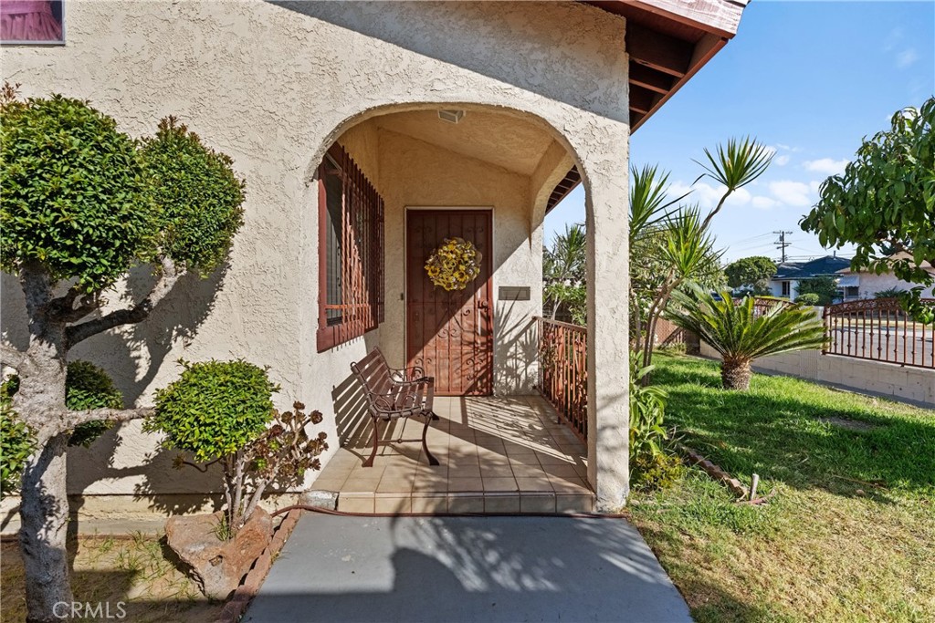 10615 Elizabeth Avenue