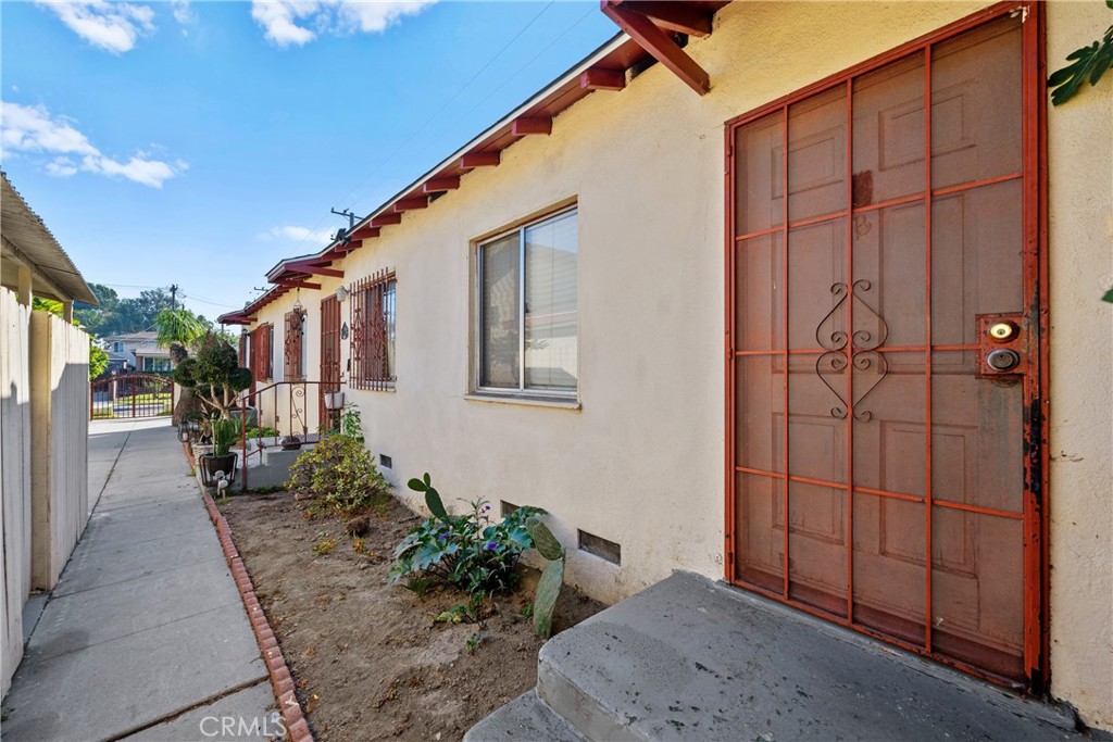 10615 Elizabeth Avenue