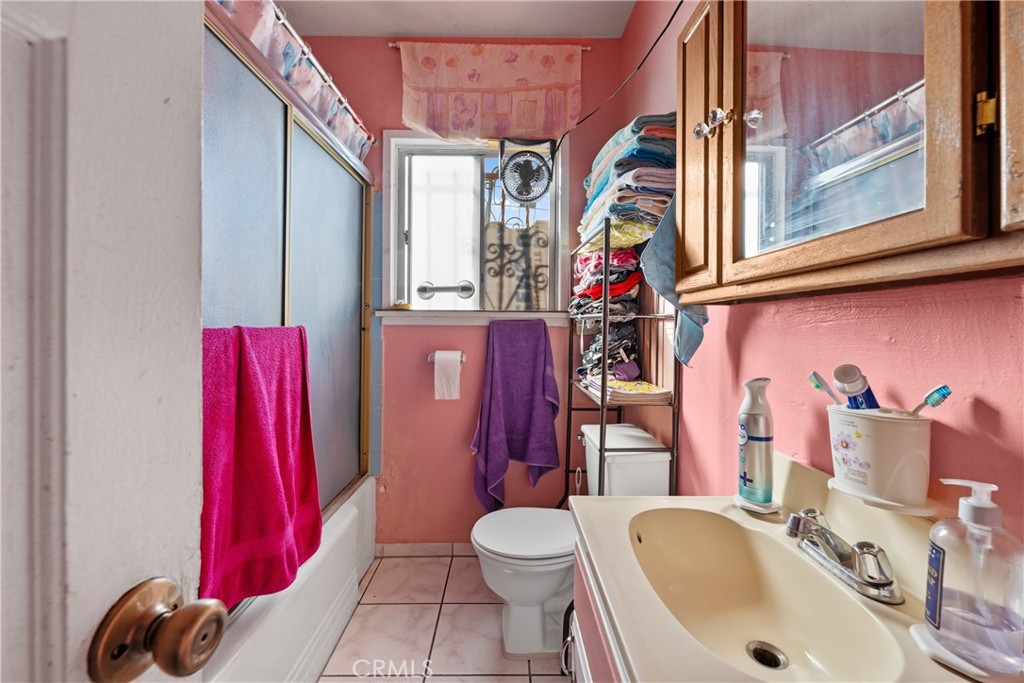 10615 Elizabeth Avenue