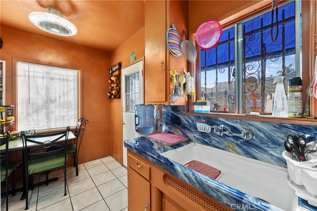 10615 Elizabeth Avenue