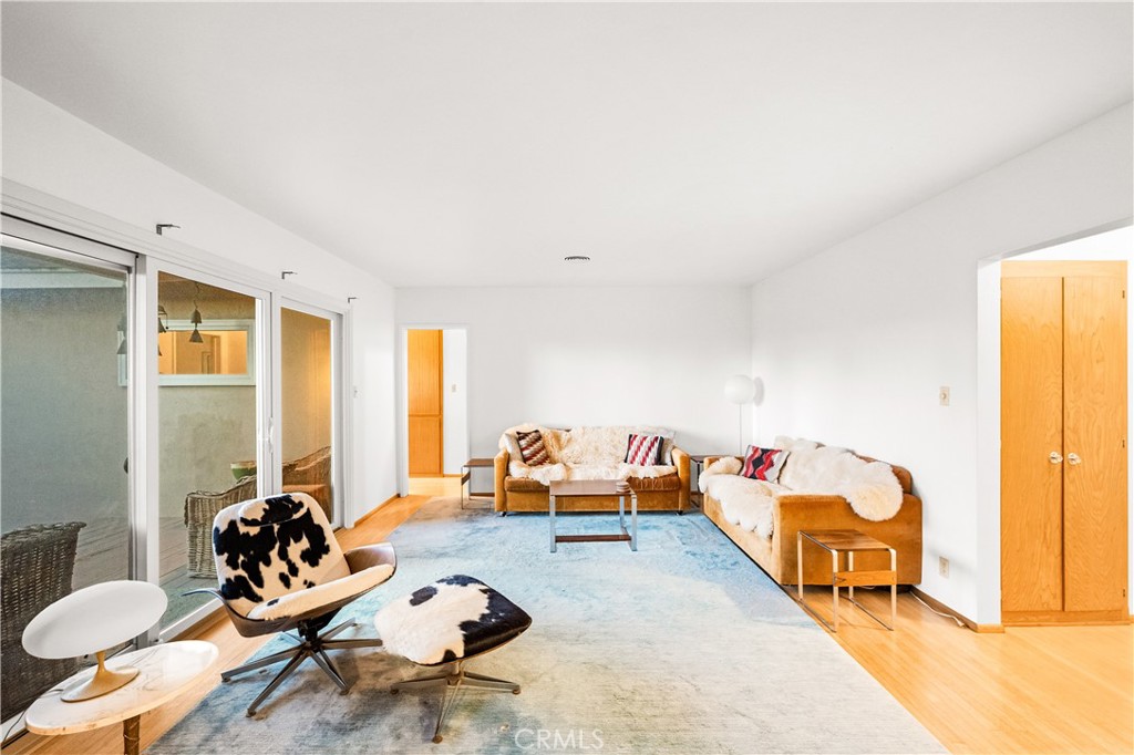 314 W Avenida Gaviota