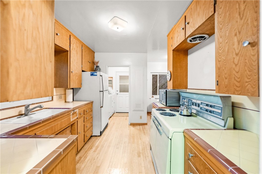 314 W Avenida Gaviota