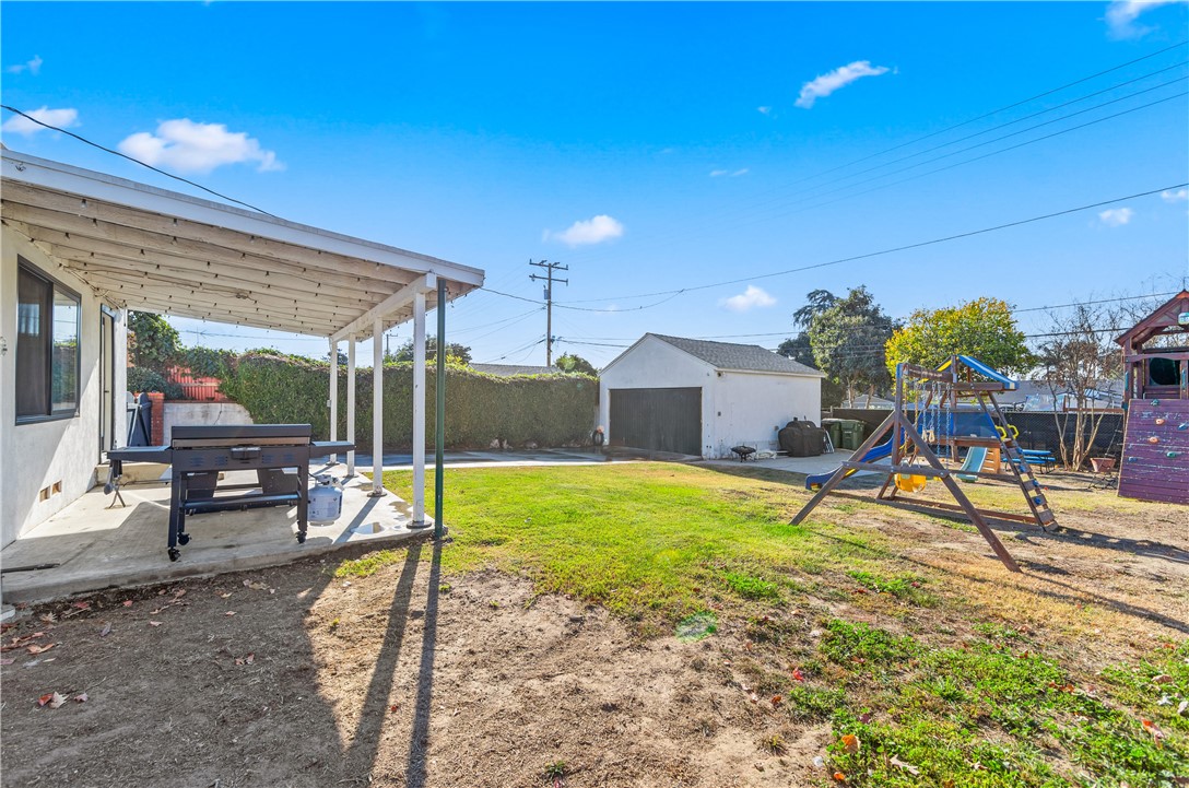 14806 Starbuck Street