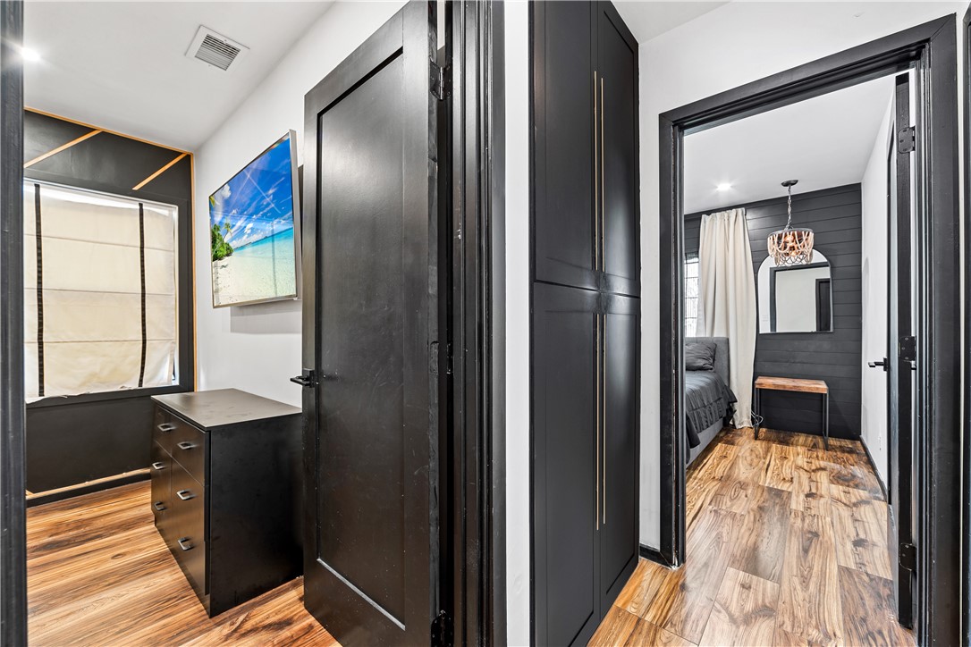 14806 Starbuck Street