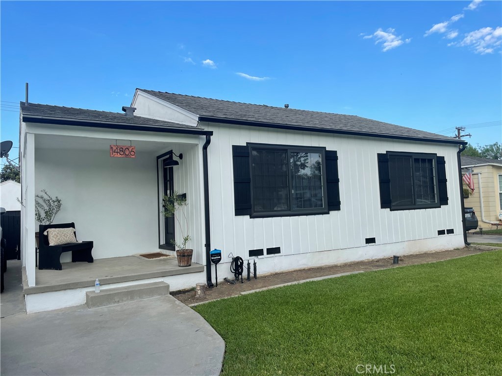 14806 Starbuck Street