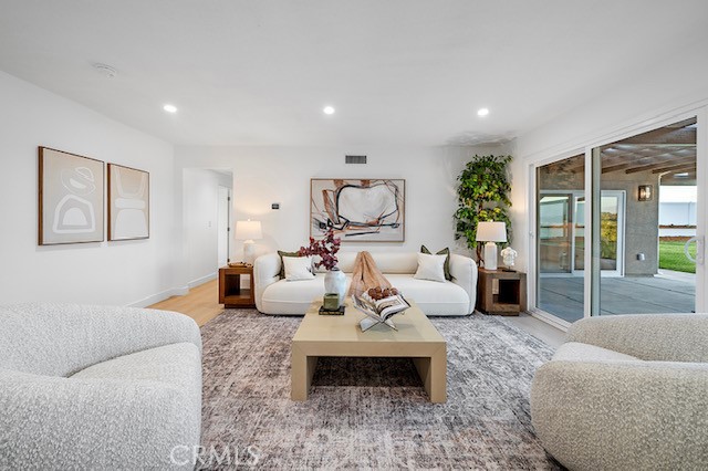 509 N Jalapa