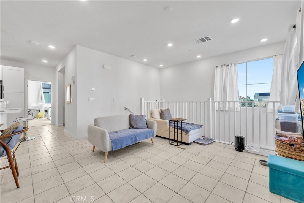 3720 Allston paseo S 8