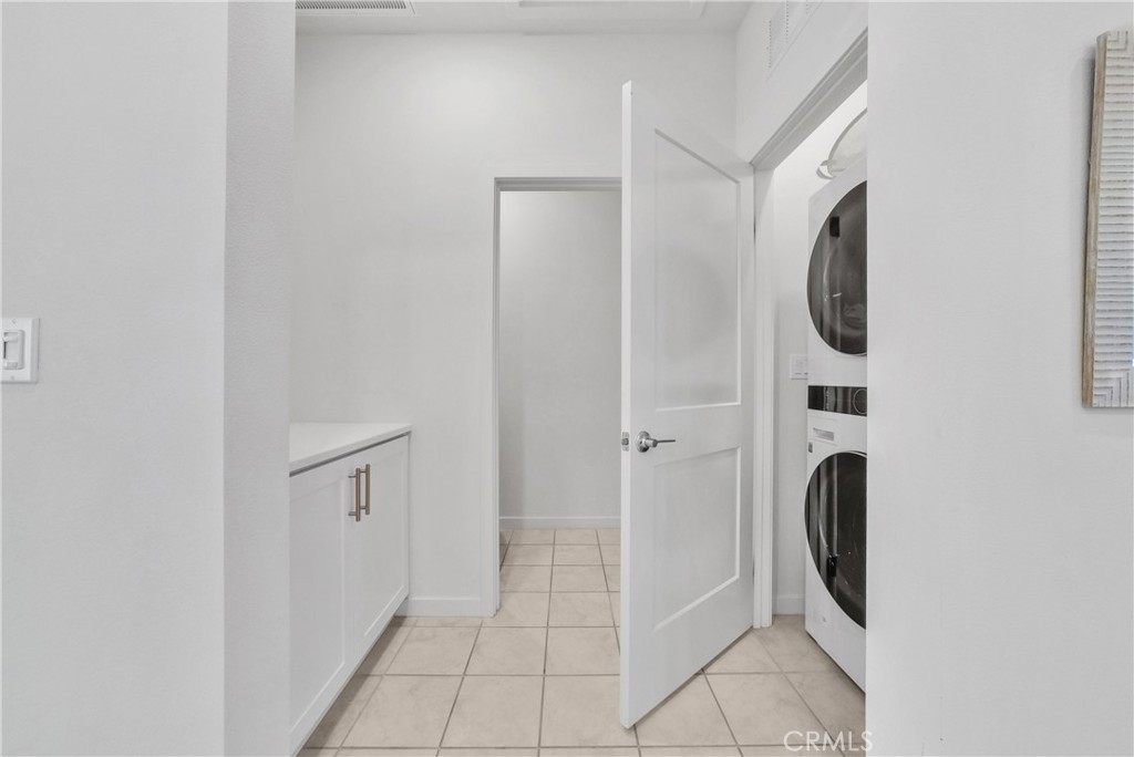 3720 Allston paseo S 8