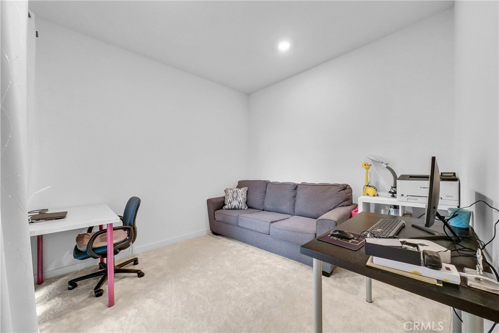 3720 Allston paseo S 8