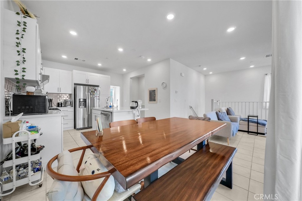 3720 Allston paseo S 8