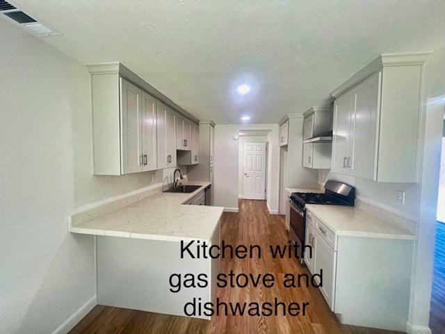 5897 Hillview Avenue