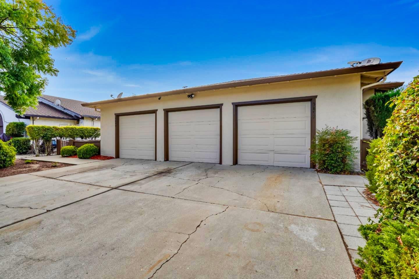 5897 Hillview Avenue