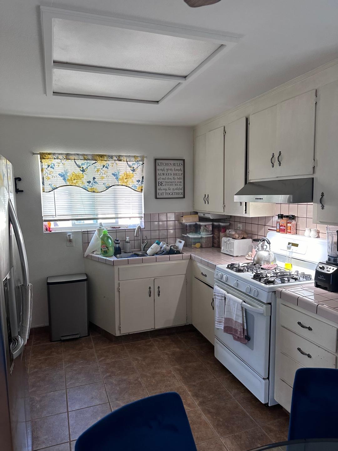 97 N King Road