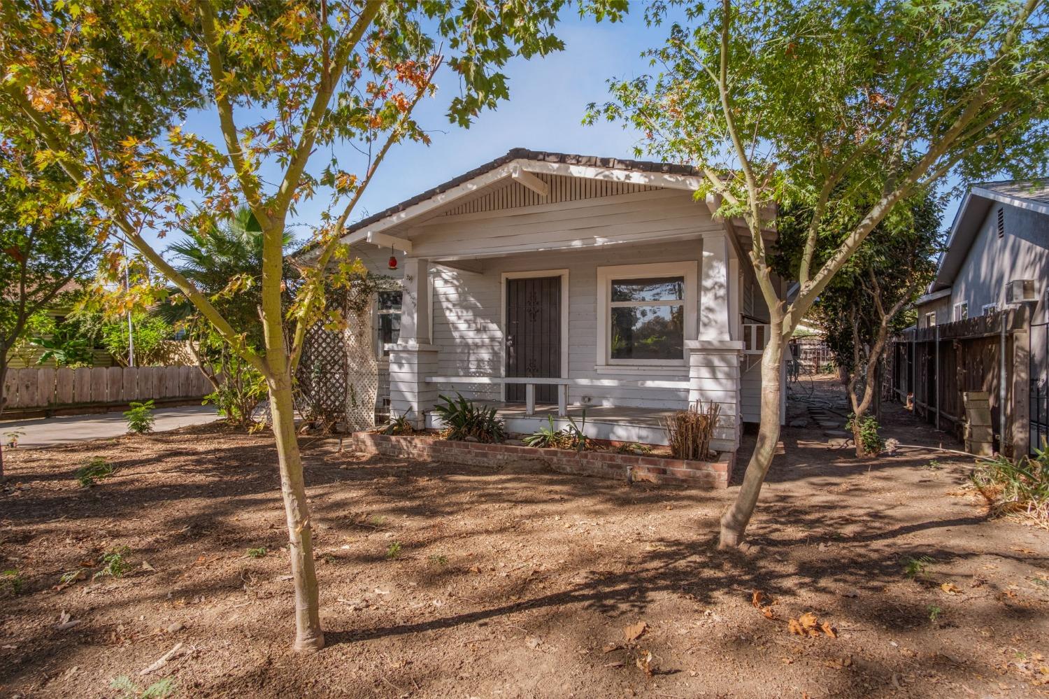 1321 San Joaquin Street